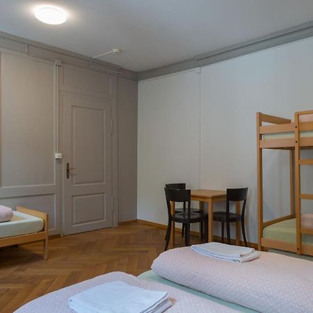 Schaffhausen Youth Hostel Екстериор снимка